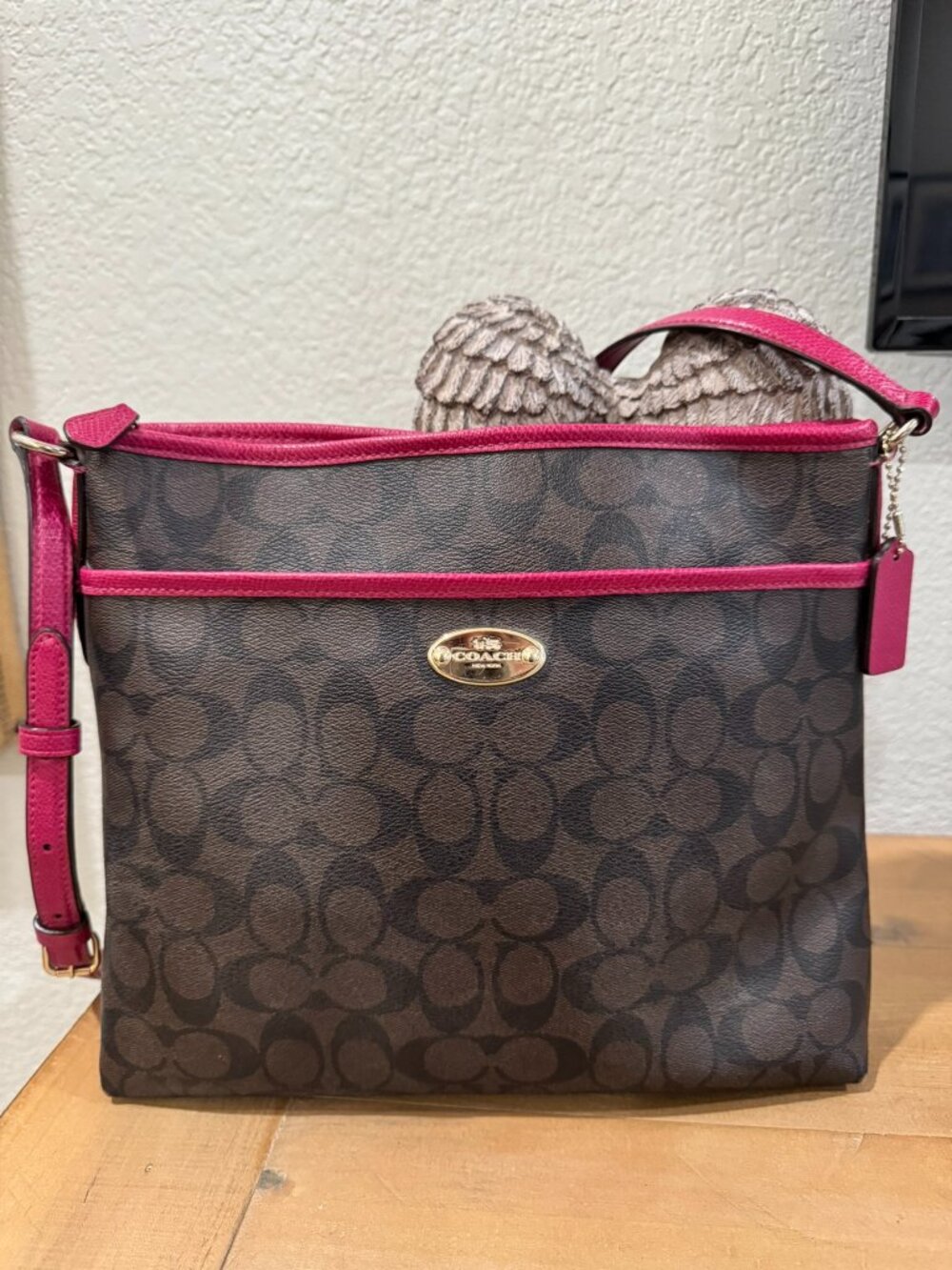 Authentic COACH Brown & Fuchsia Signature Crossbody Bag – Canvas & Leather, Gold
